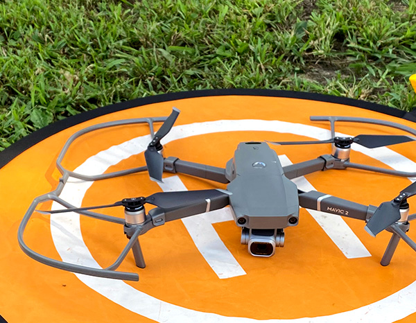 DRONEの機体